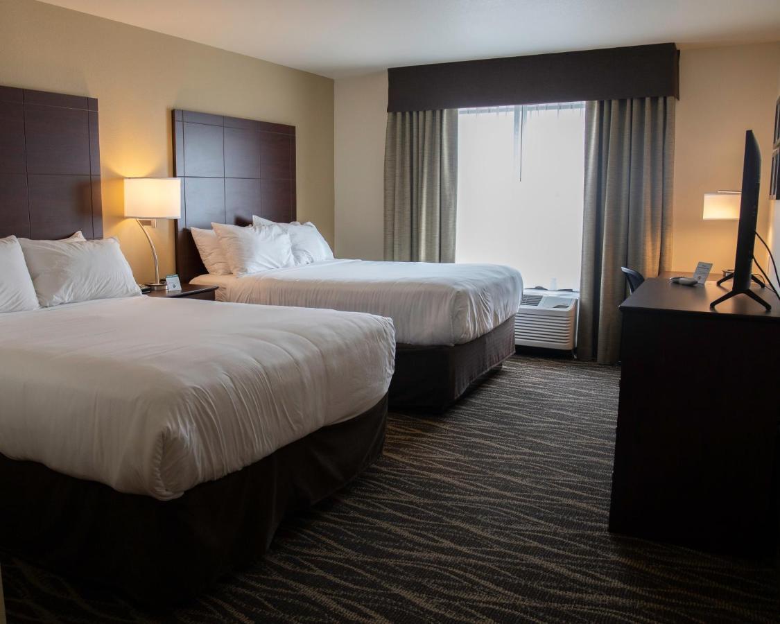 Cobblestone Hotel & Suites - Two Rivers Ngoại thất bức ảnh