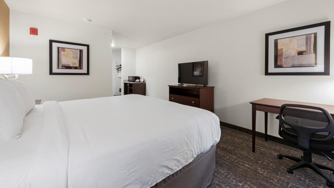 Cobblestone Hotel & Suites - Two Rivers Ngoại thất bức ảnh